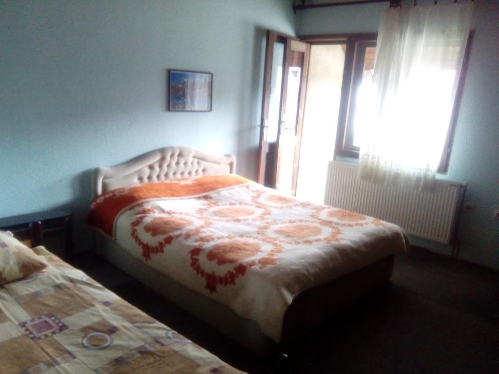Guesthouse Andrea A Žabljak Buitenkant foto